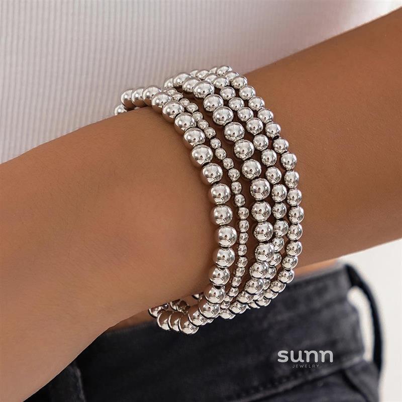 Cattleya Layered Charm Bracelet Set [X0U46ZF0]