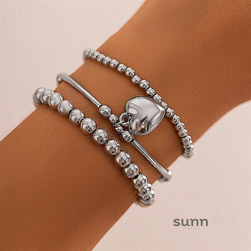 Cattleya Layered Charm Bracelet Set [GENJ9R7P]