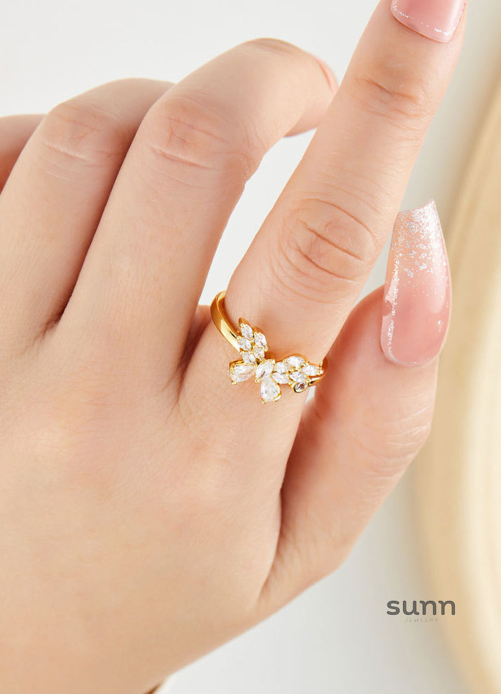 Caydence Sparkle Butterfly Open Ring [KTF2WVM6]