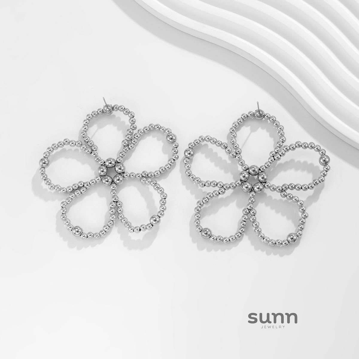 Celena Pearl Flower Statement Earrings [LFVXERT1]