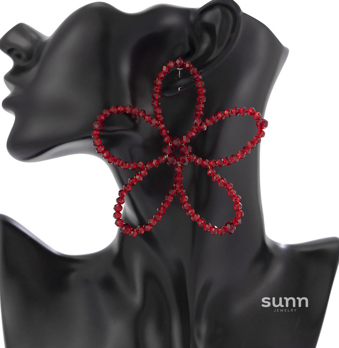 Celena Pearl Flower Statement Earrings [19O1LP9T]
