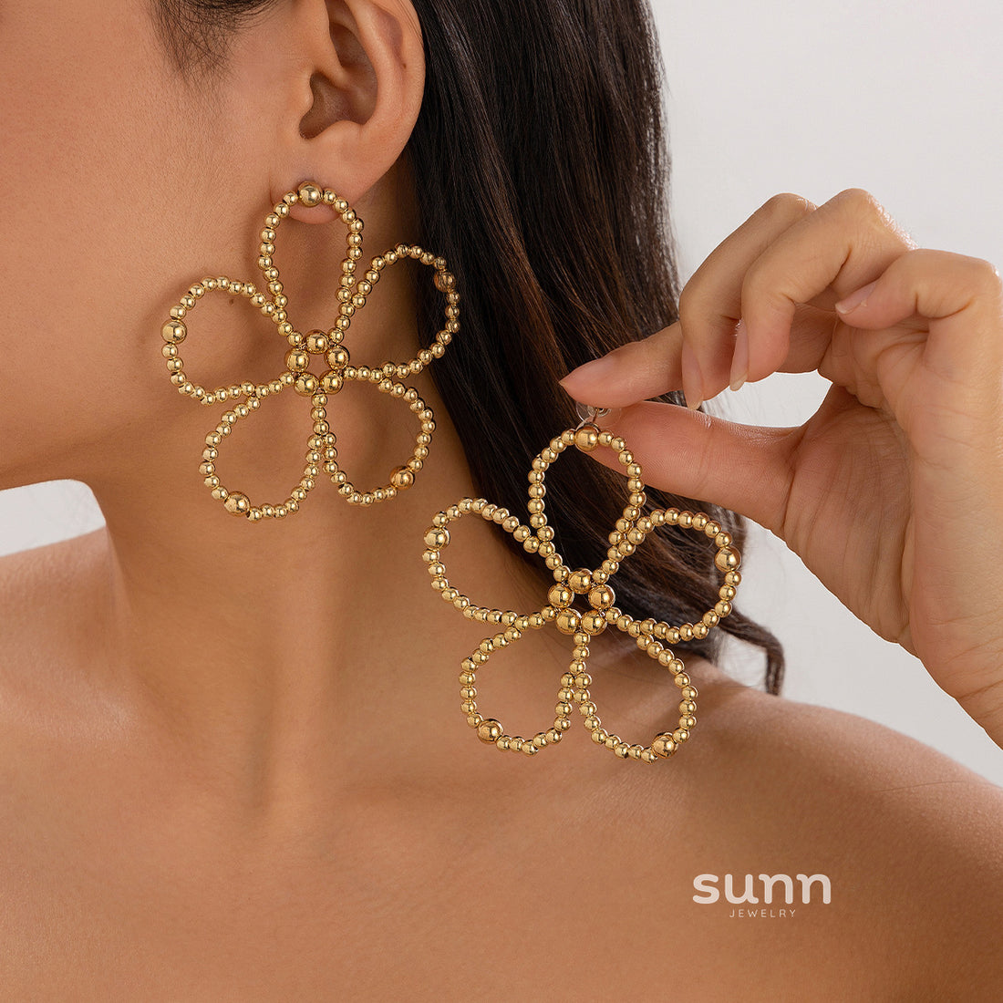 Celena Pearl Flower Statement Earrings [OQ3DV7VV]