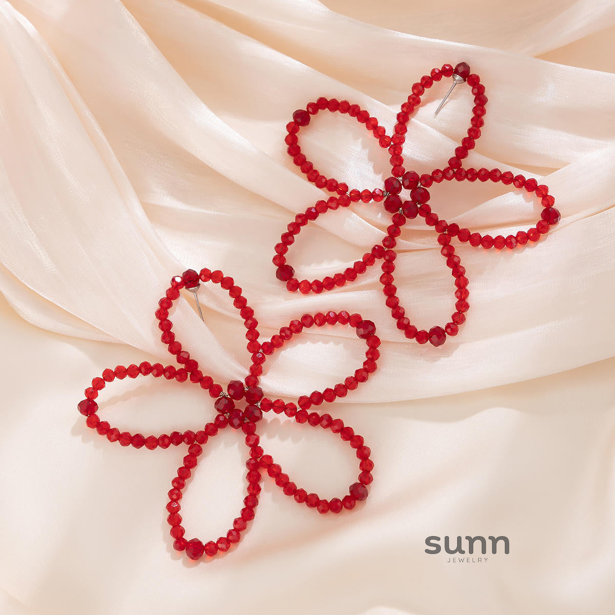 Celena Pearl Flower Statement Earrings [8Y5FHL5X]