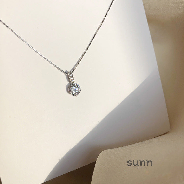 Celestine Carat Waterdrop Necklace [J6ZTQCYP]