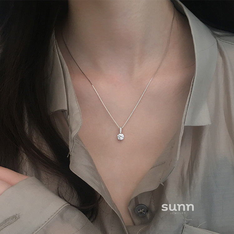 Celestine Carat Waterdrop Necklace [69NP8SKJ]