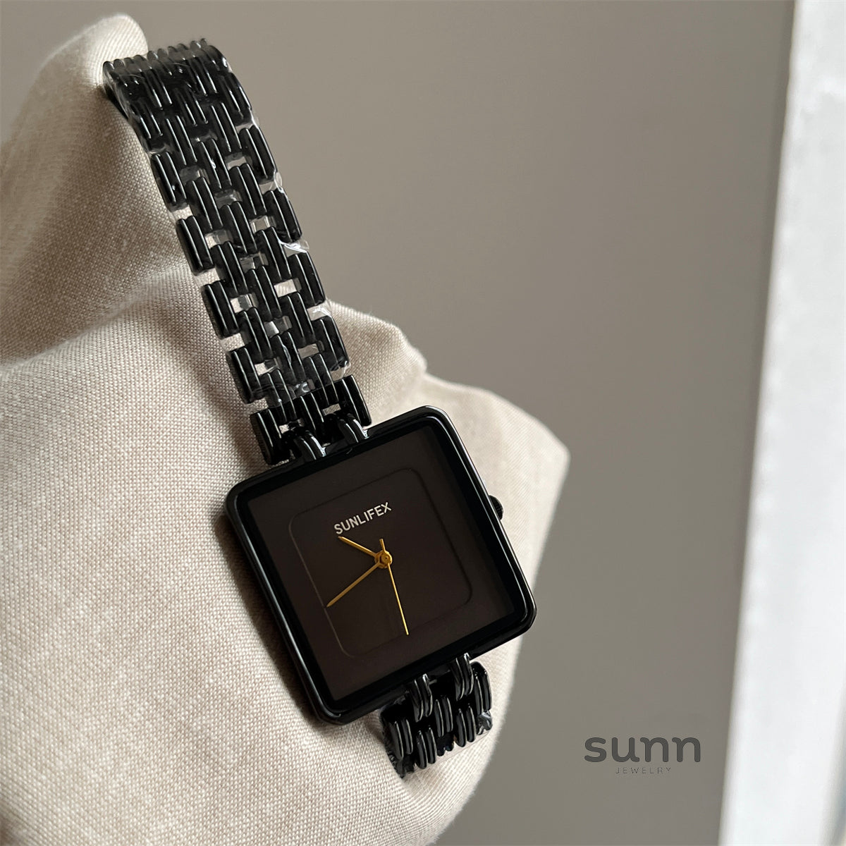 Cerenity Square Link Watch [TYW75UFQ]