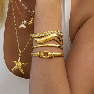 Chanel Starfish Pearl Jewelry Set [LE42JRV4]