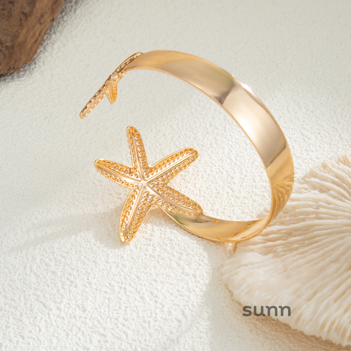 Chanelle Starfish Open Arm Cuff [91S06DLJ]