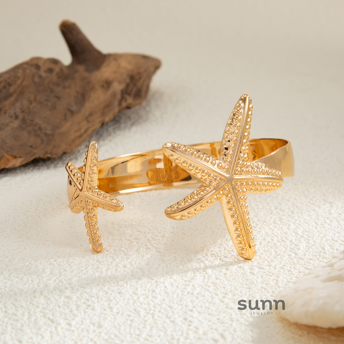 Chanelle Starfish Open Arm Cuff [ZN8JN4VX]