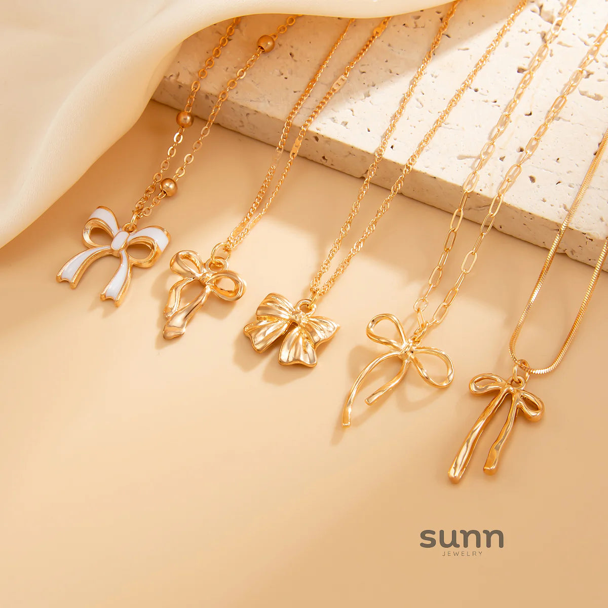 Chantel Delicate Bow Necklace Set