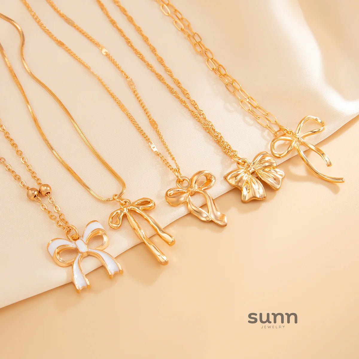 Chantel Delicate Bow Necklace Set