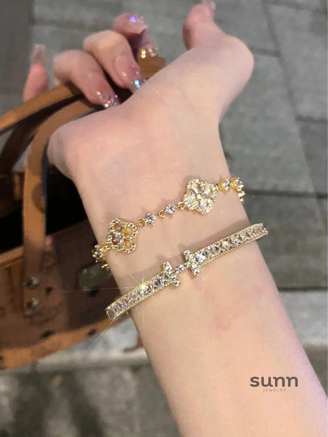 Chantel Mother-of-Pearl Clover Bracelet