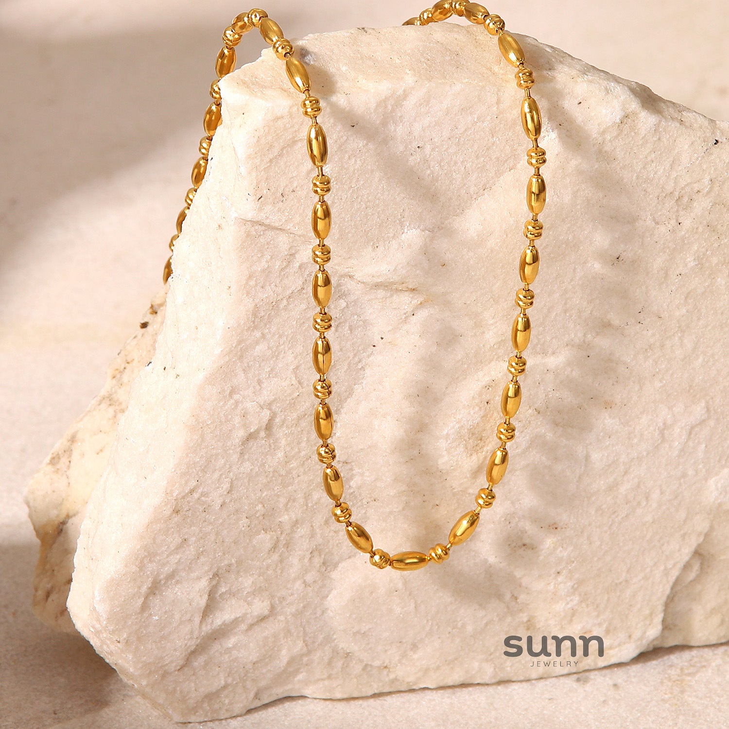 Charleigh Layered Oval Chain Necklace [UBKC9S45]