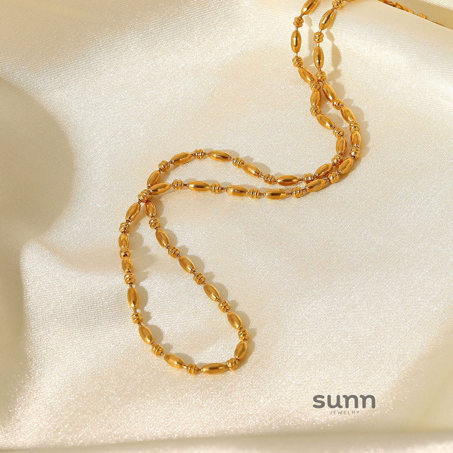 Charleigh Layered Oval Chain Necklace [9TA22EVX]