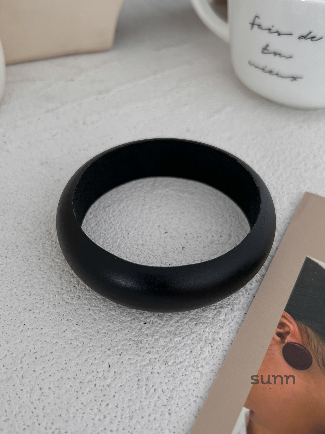 Charleigh Sculptural Bangle Bracelet [YGB3IPP6]