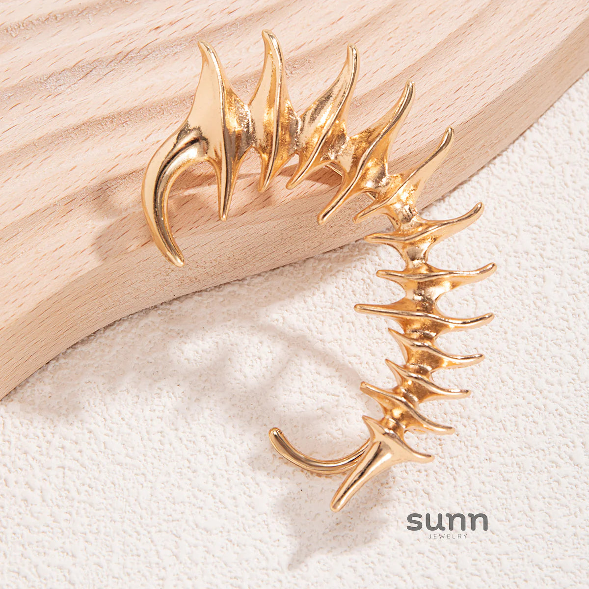 Charleston Spine Ear Wrap