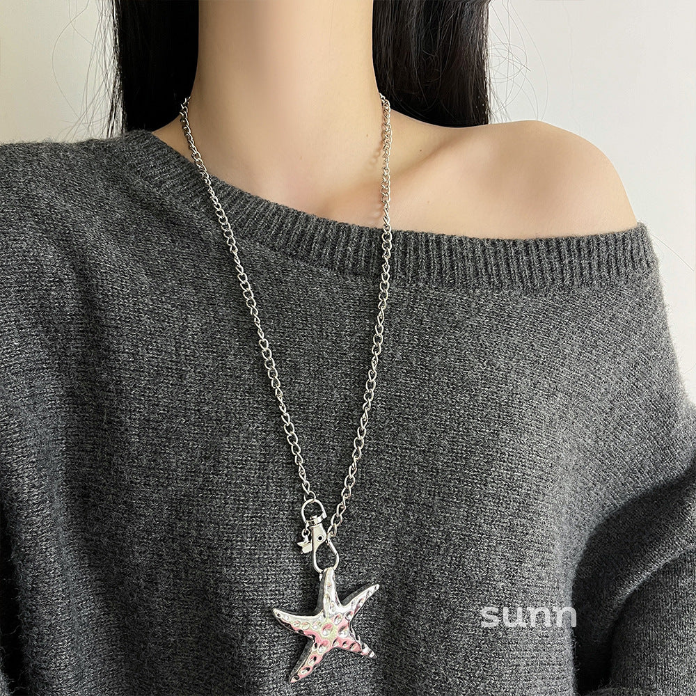 Charleston Y2K Starfish Necklace [UROP55VC]