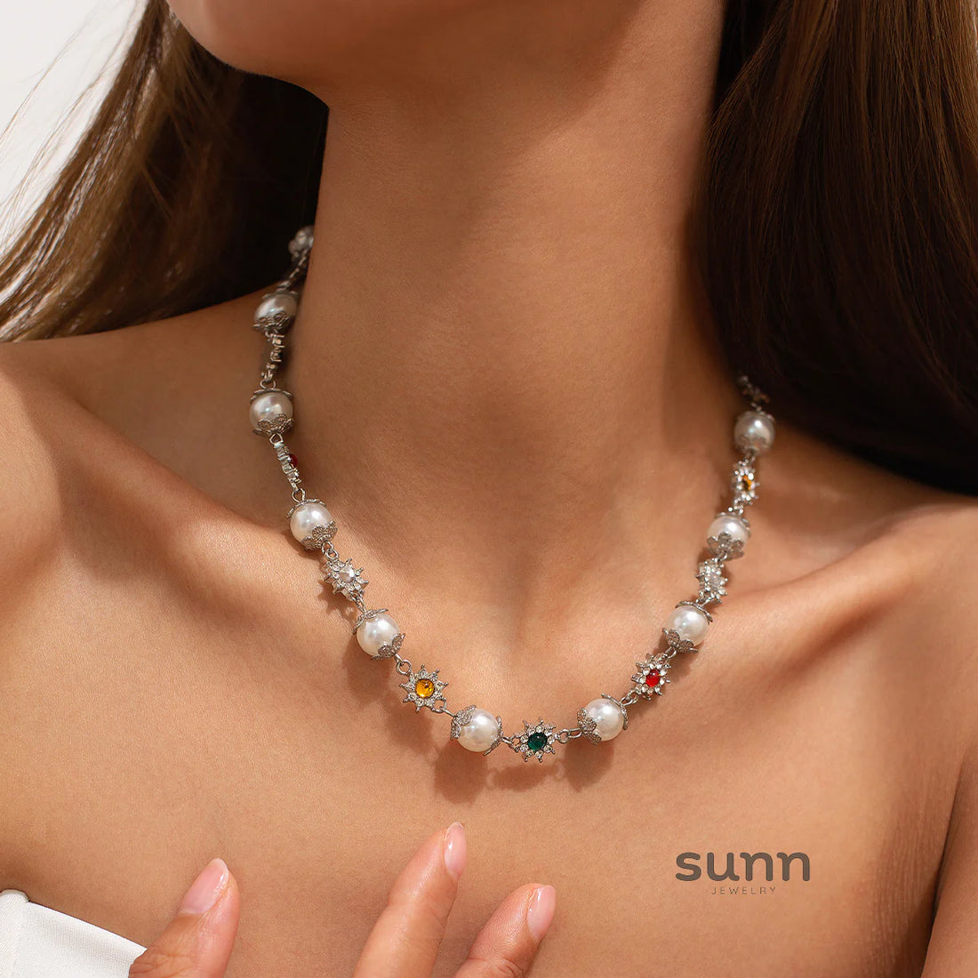 Charlie Rhinestone Flower Pearl Choker