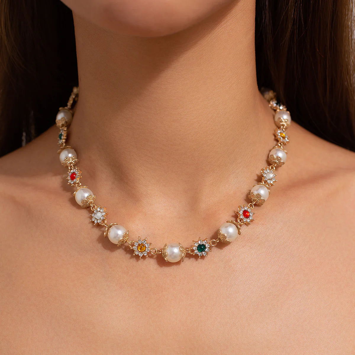 Charlie Rhinestone Flower Pearl Choker