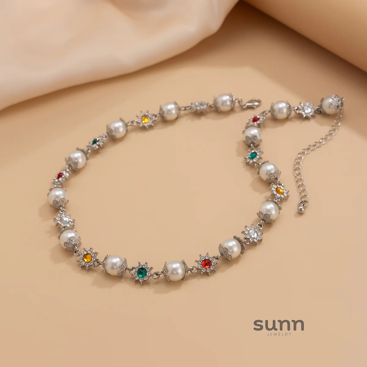 Charlie Rhinestone Flower Pearl Choker