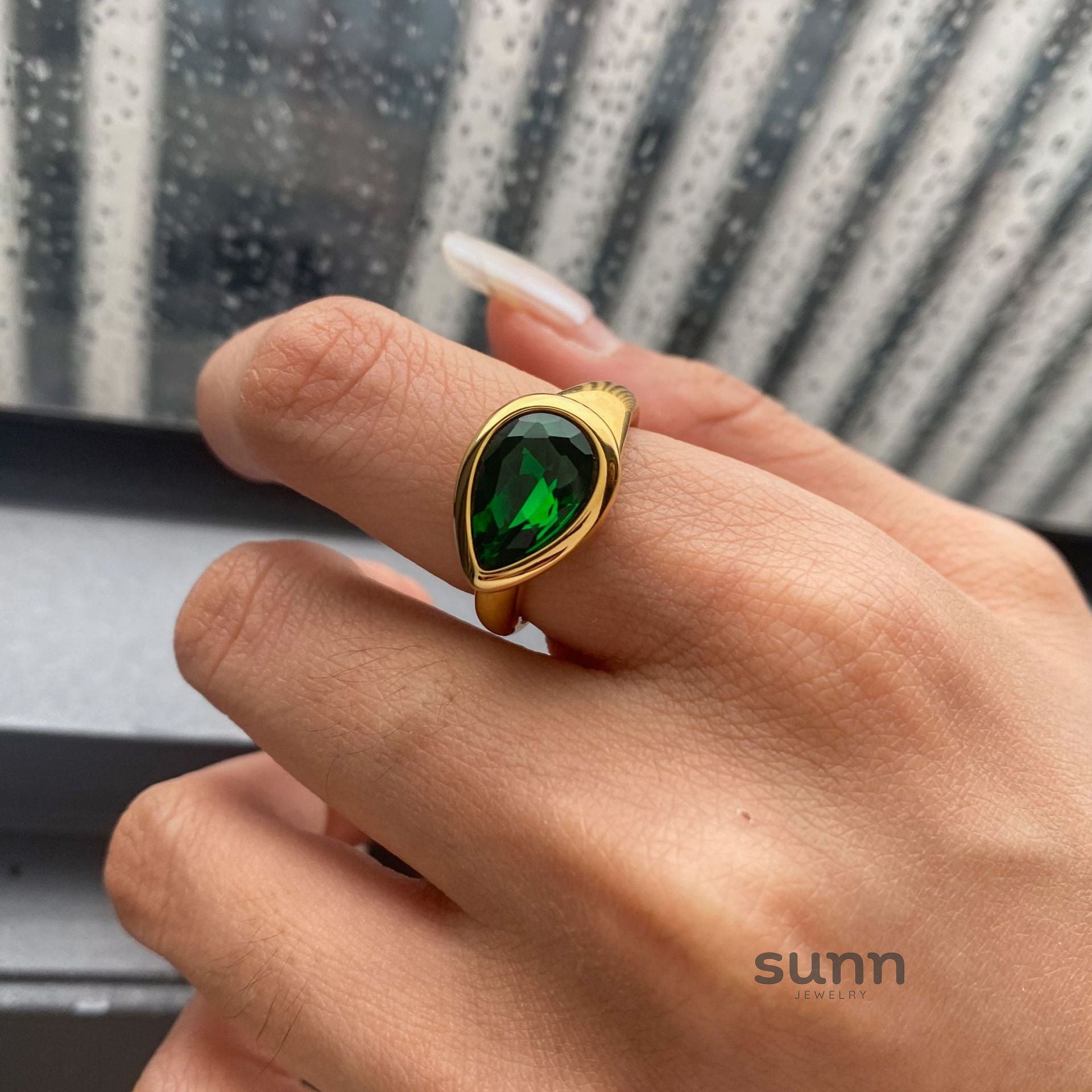 Charlize Serpent Design Ring [ZJQCVL7N]