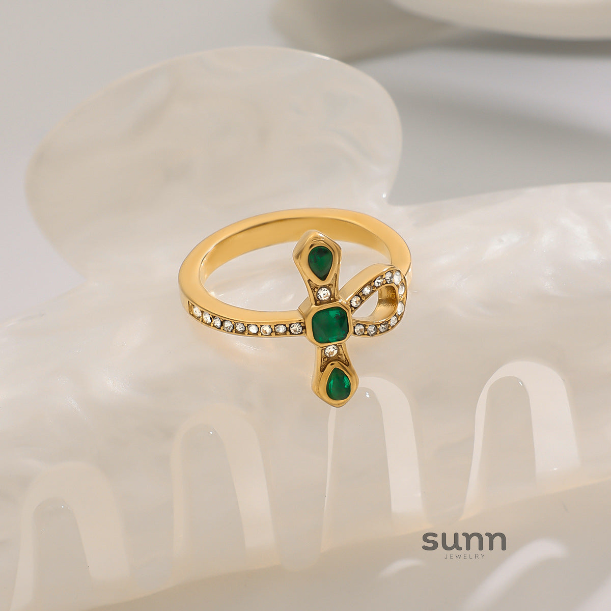 Charlize Serpent Design Ring [ZUHL4DUR]
