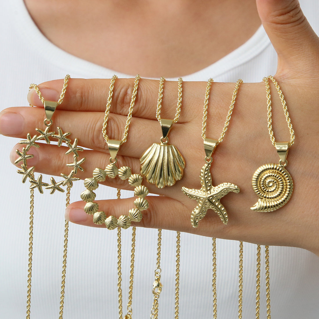 Charlye Coastal Charm Necklace [4UZRELCI]
