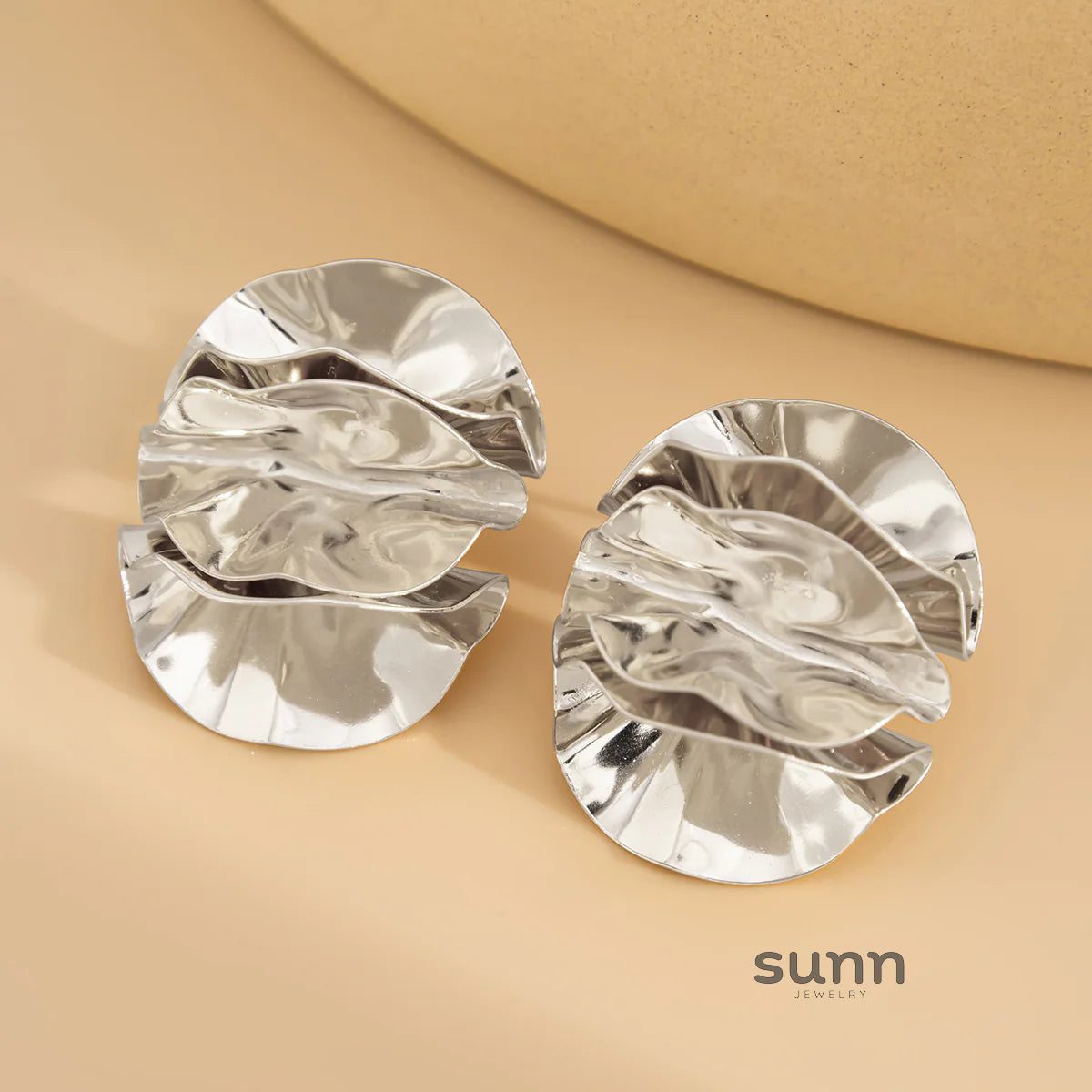 Charlye Sculpted Bloom Stud Earrings