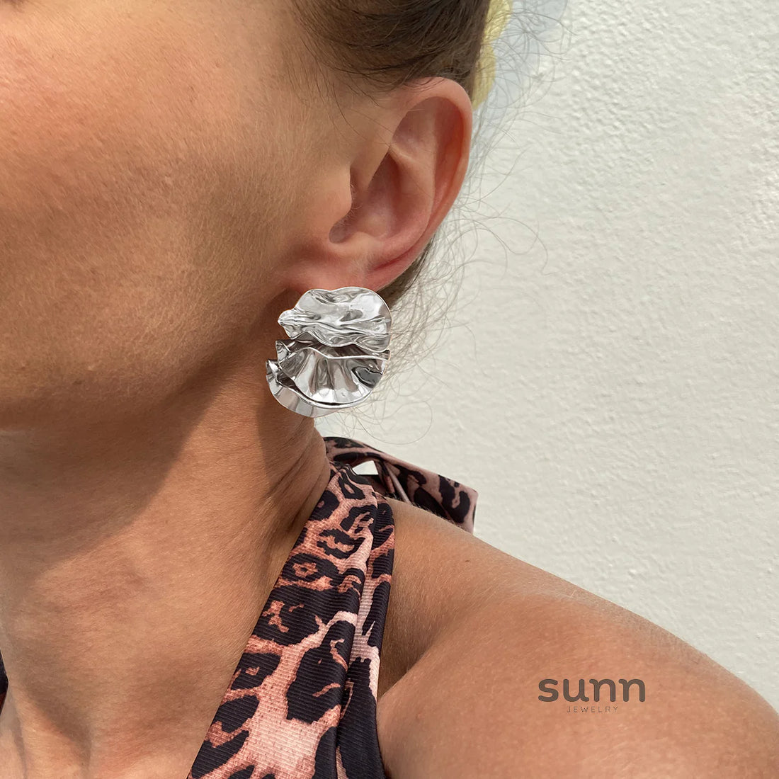 Charlye Sculpted Bloom Stud Earrings