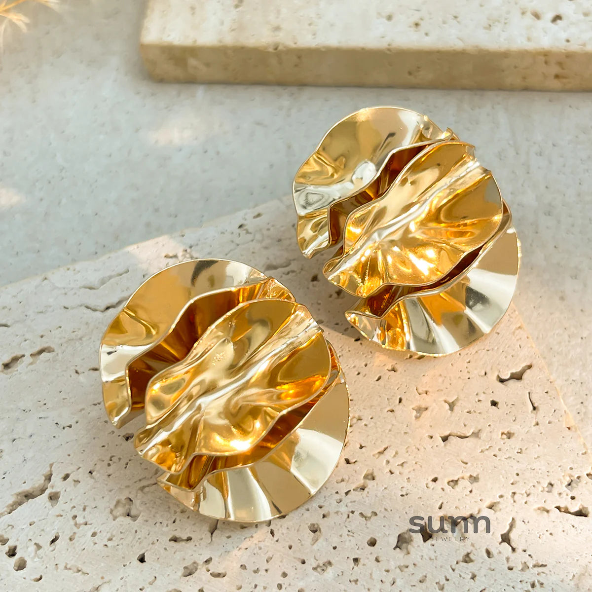Charlye Sculpted Bloom Stud Earrings