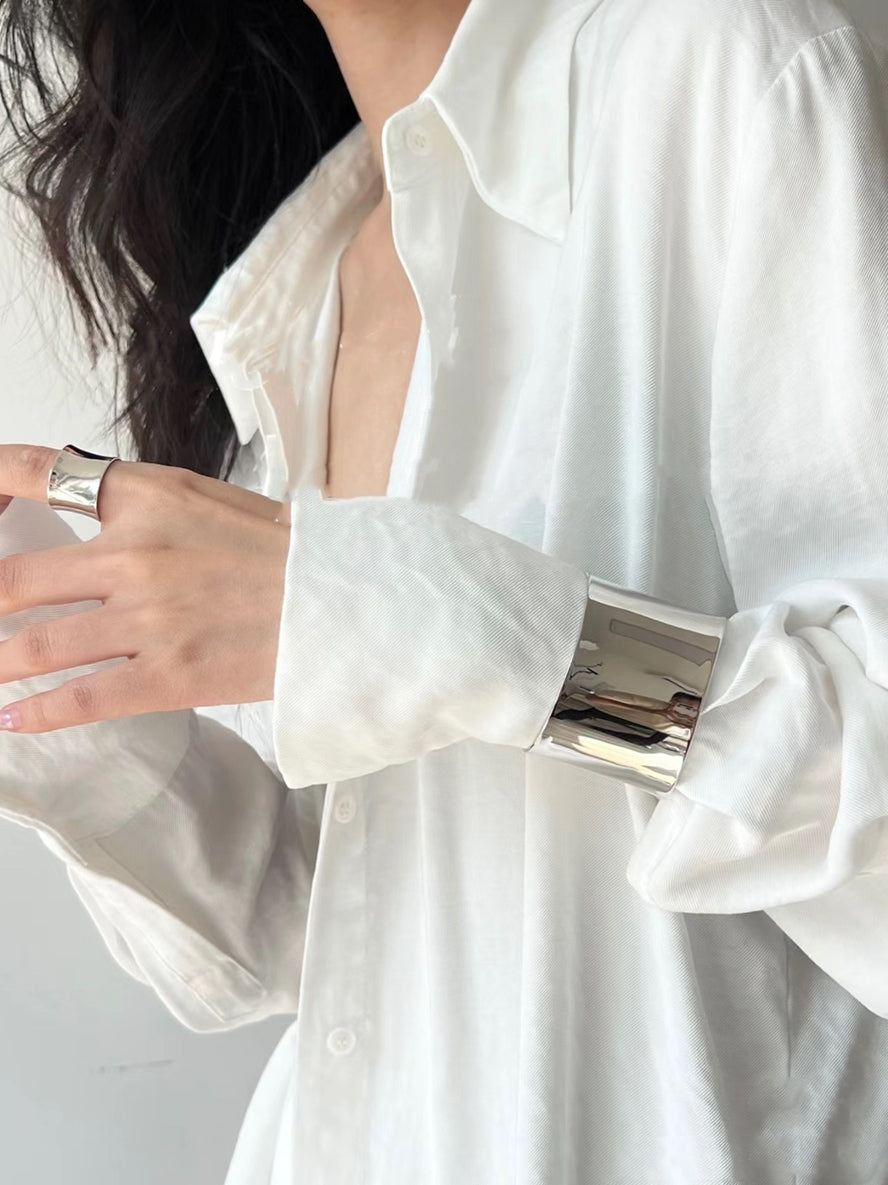 Charvi Glossy Arm Cuff [LLXTAO2P]