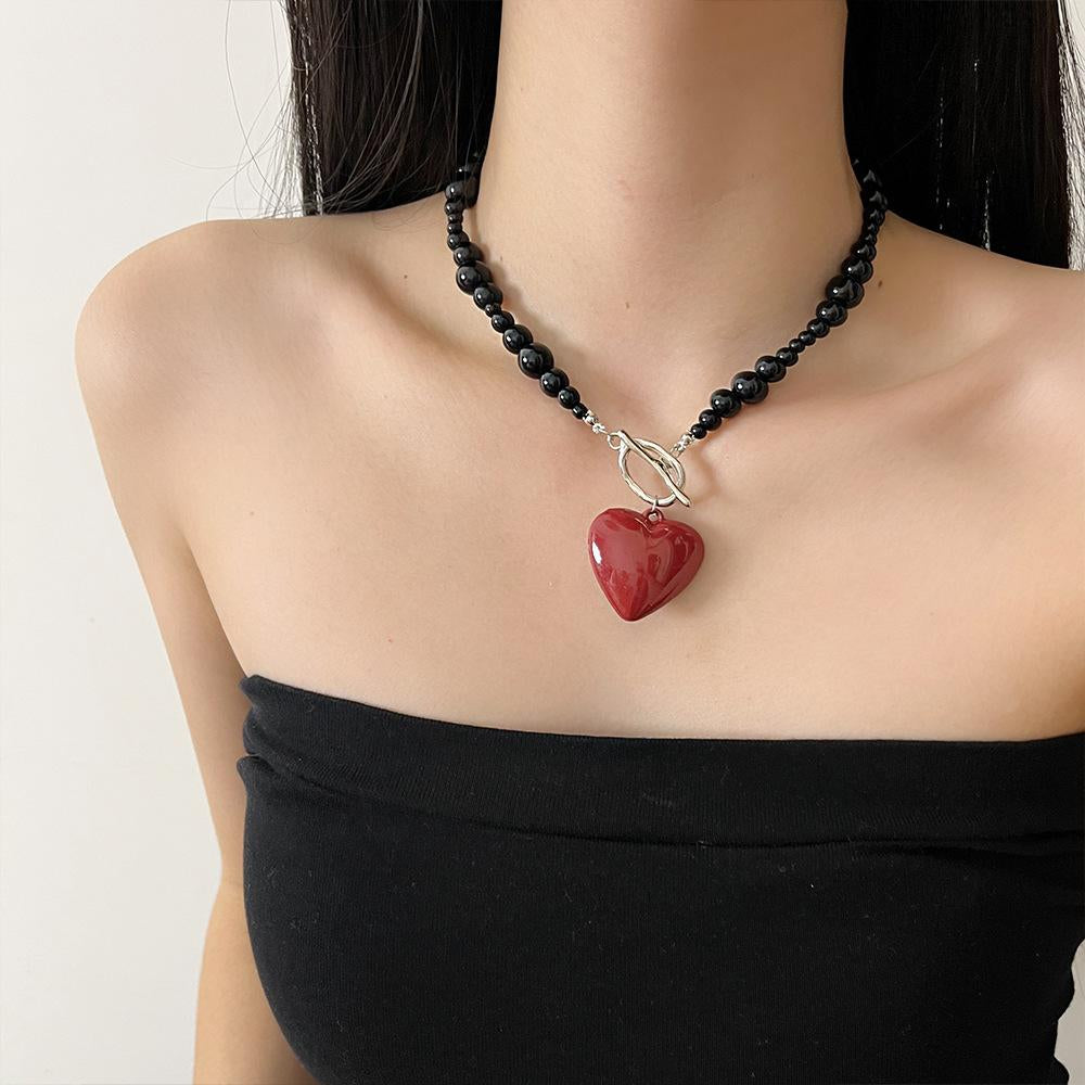 Chase Toggle Heart Necklace [1LJKNJYH]