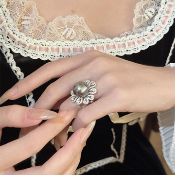 Chasidy Elegant Pearl Zircon Ring [GOJ2JMOI]