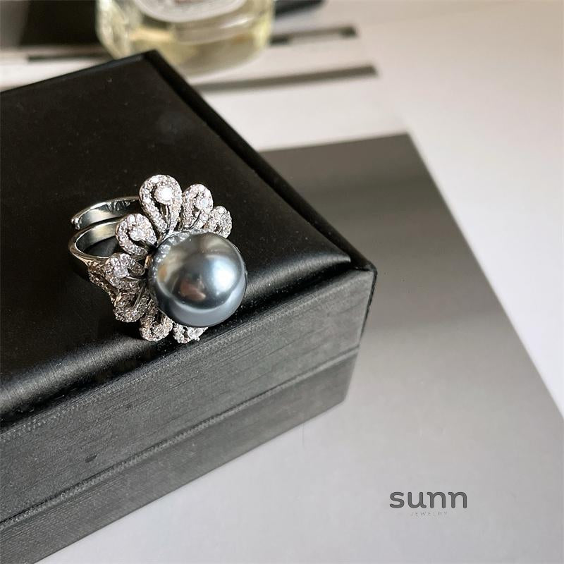 Chasidy Elegant Pearl Zircon Ring [2FMF93KK]