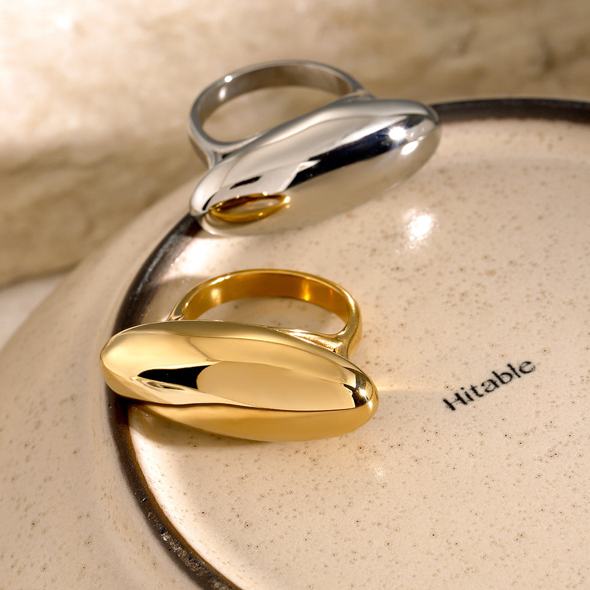 Chasity Gold Oval Ring [YT043PJ8]