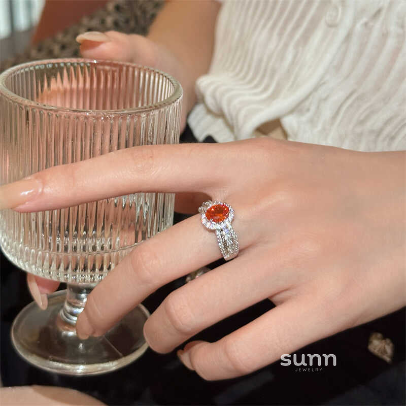Chasity Orange Oval Ring [N4CVWXBL]