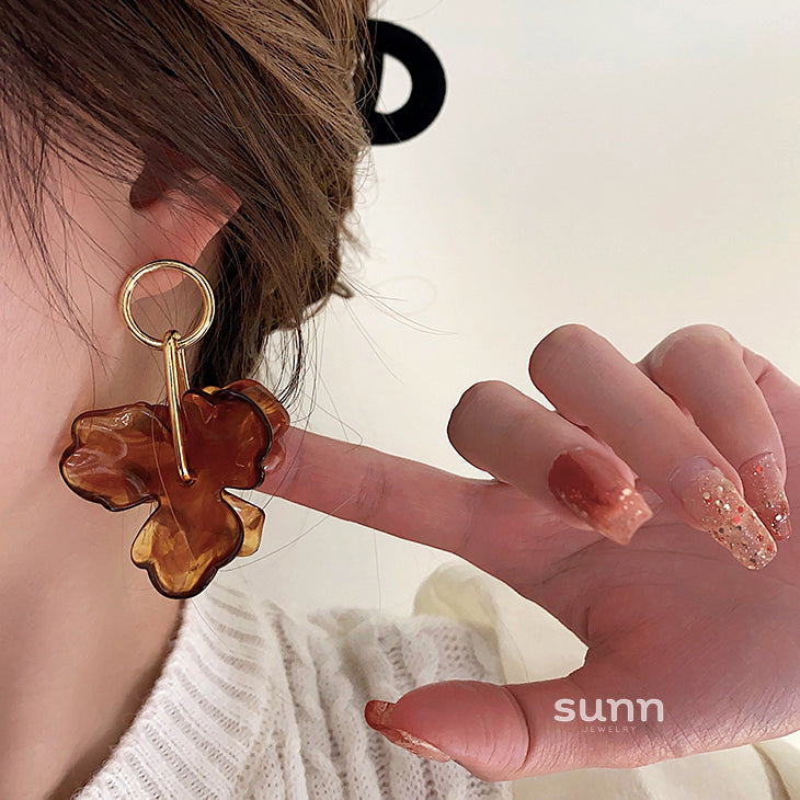 Chasity Resin Bloom Earrings [UQ5ELRLF]