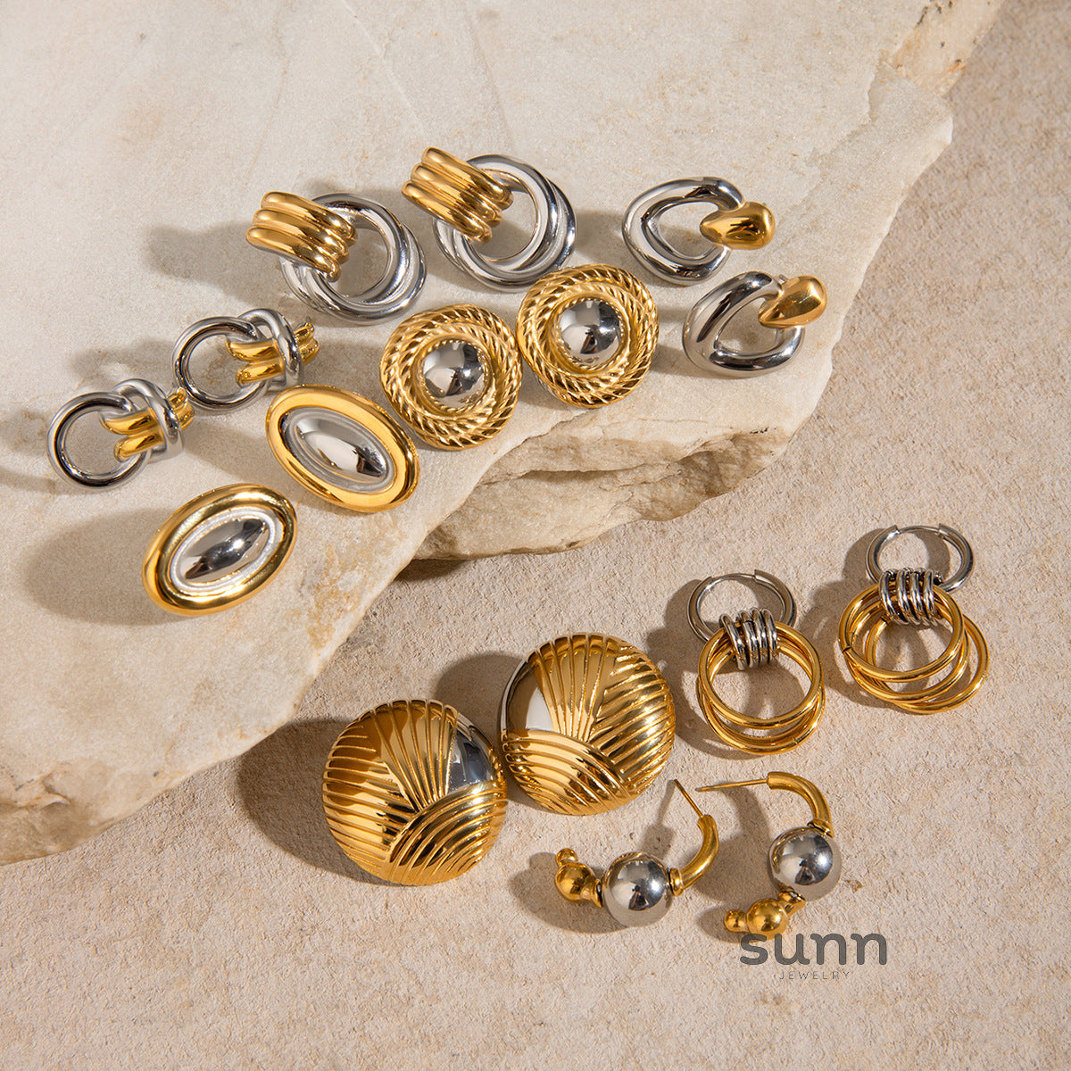 Chassidy Luxe Hoop Earrings [59YB3DHG]
