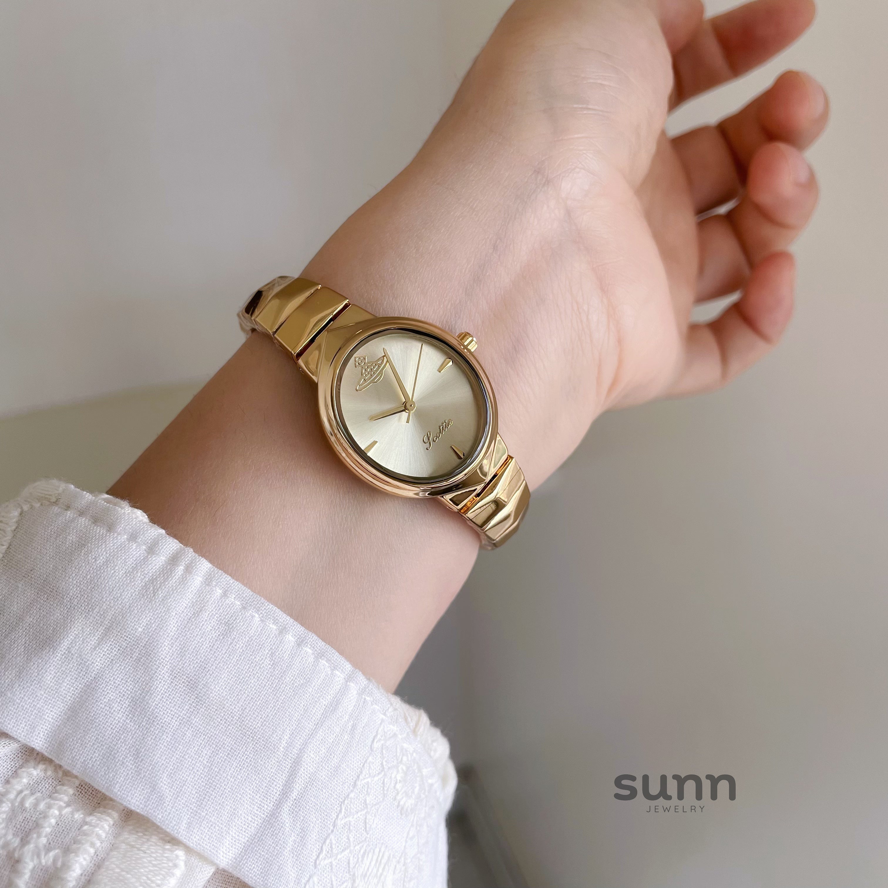 Chassidy Saturn Oval Watch [1VFCEB87]