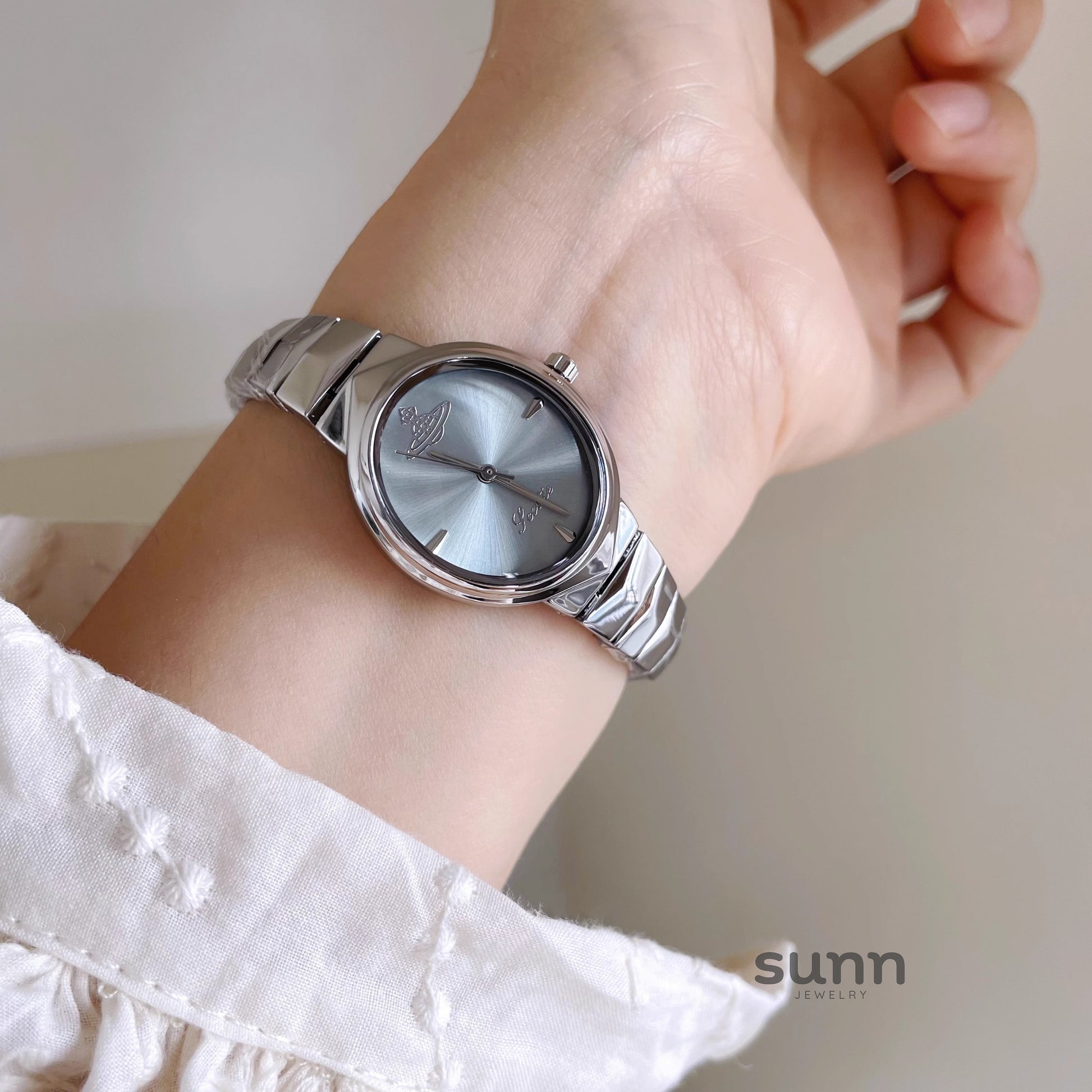 Chassidy Saturn Oval Watch [VTDFB463]