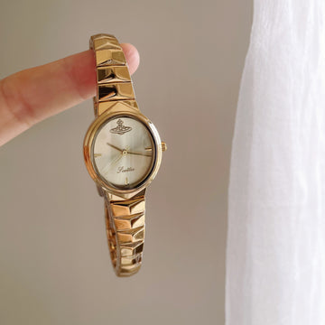 Chassidy Saturn Oval Watch [E6YGUTZ7]