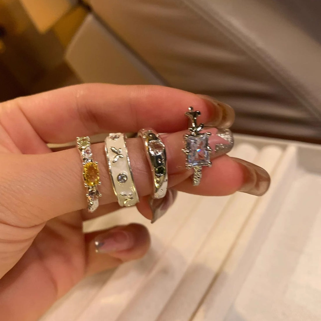 Chava Zircon Stackable Ring [VTI185XK]