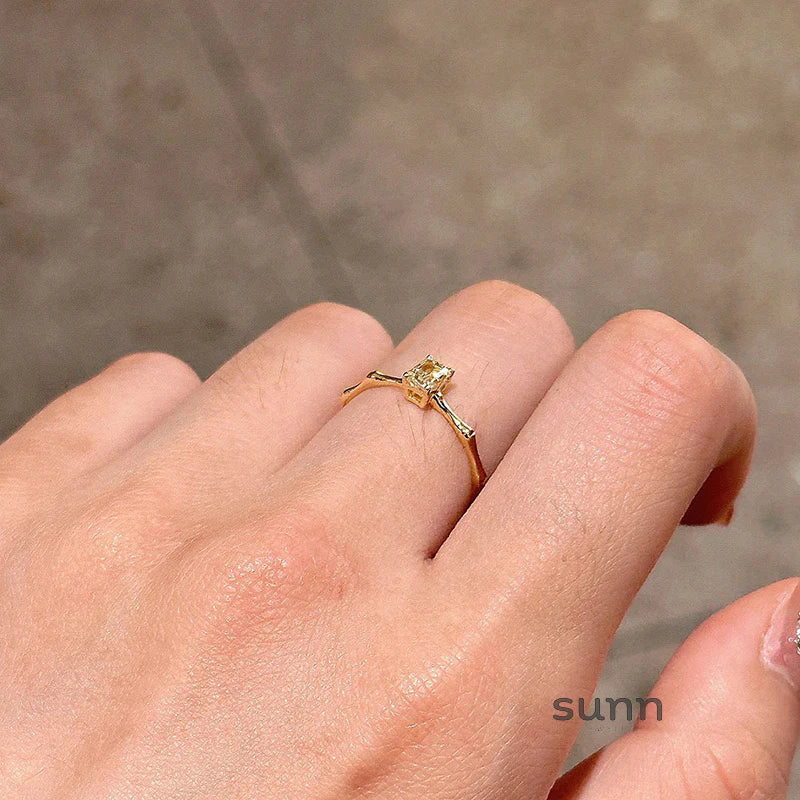 Chavy Bamboo Zircon Ring