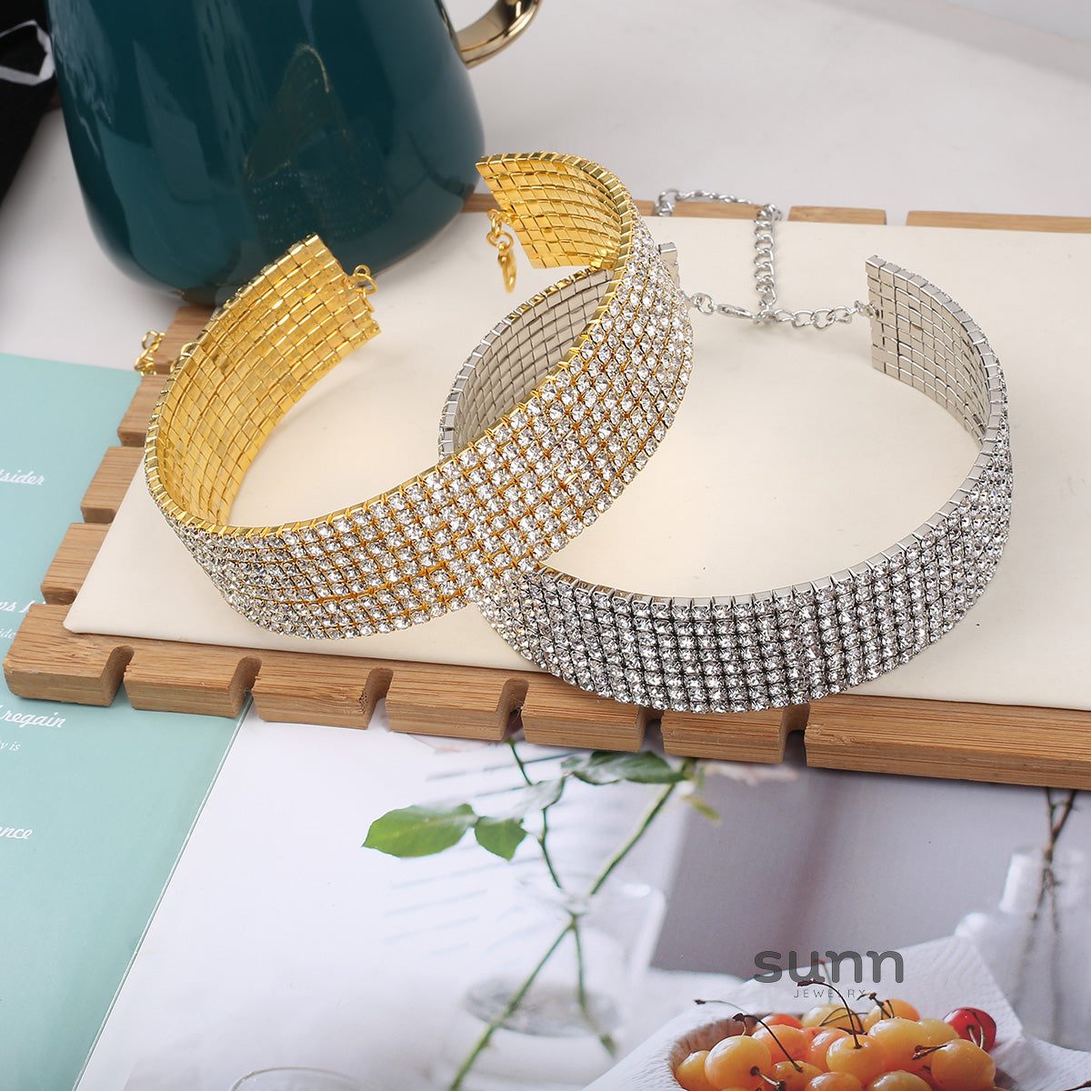 Chaya Dazzling Crystal Jewelry Set [9TEVQ2MB]