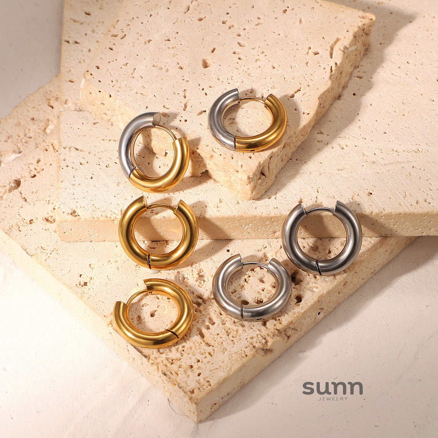 Cherish Delicate Hoop Earrings [KG41W7A5]