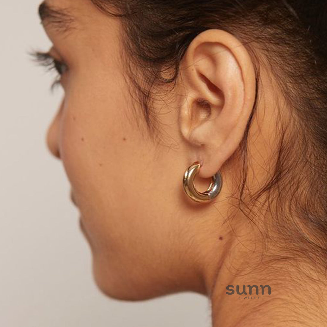 Cherish Delicate Hoop Earrings [TWXOBZOT]