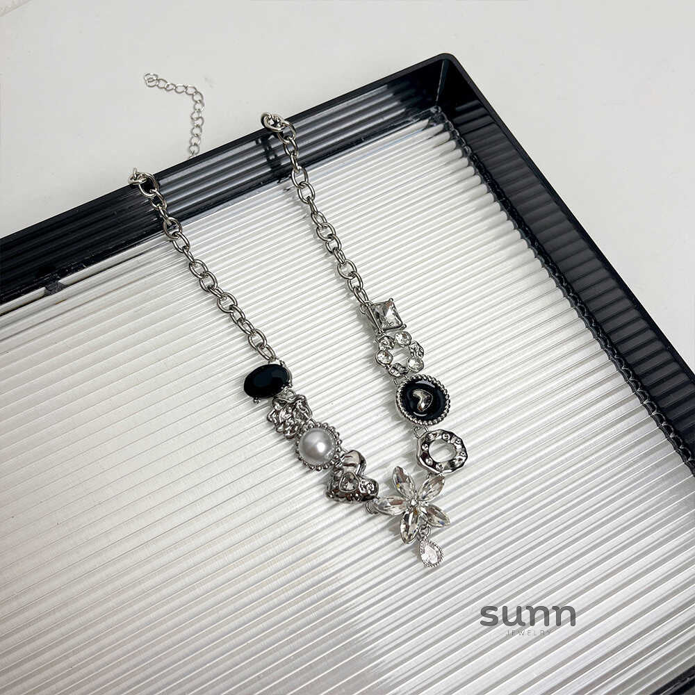 Cherokee Button Choker Necklace [JD3M1OE0]