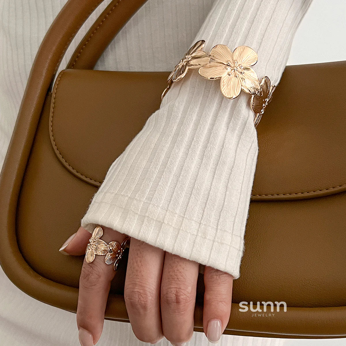 Chiamaka Bloom Ring Bracelet Set
