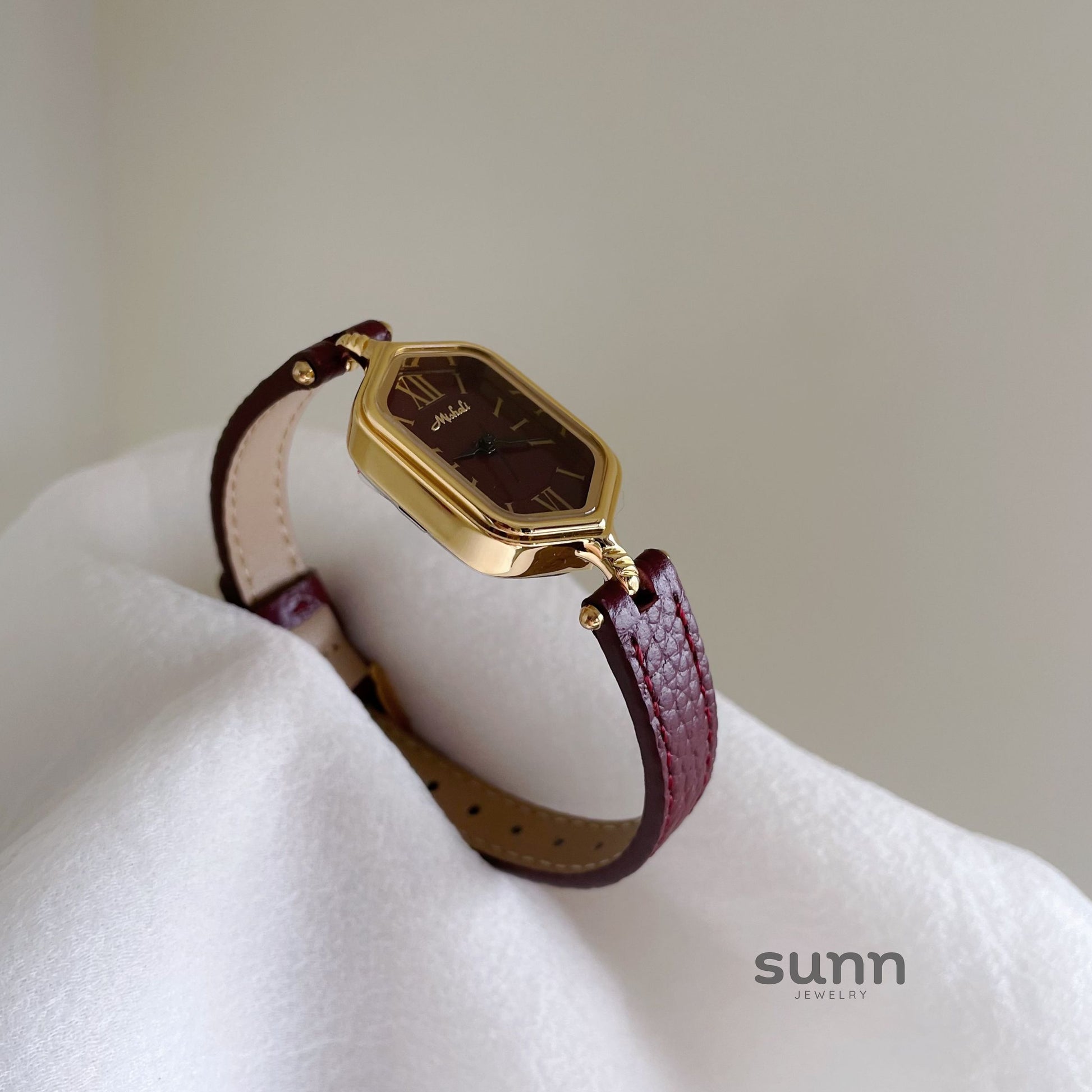 Chidera Vintage Leather Watch [FB552PP8]