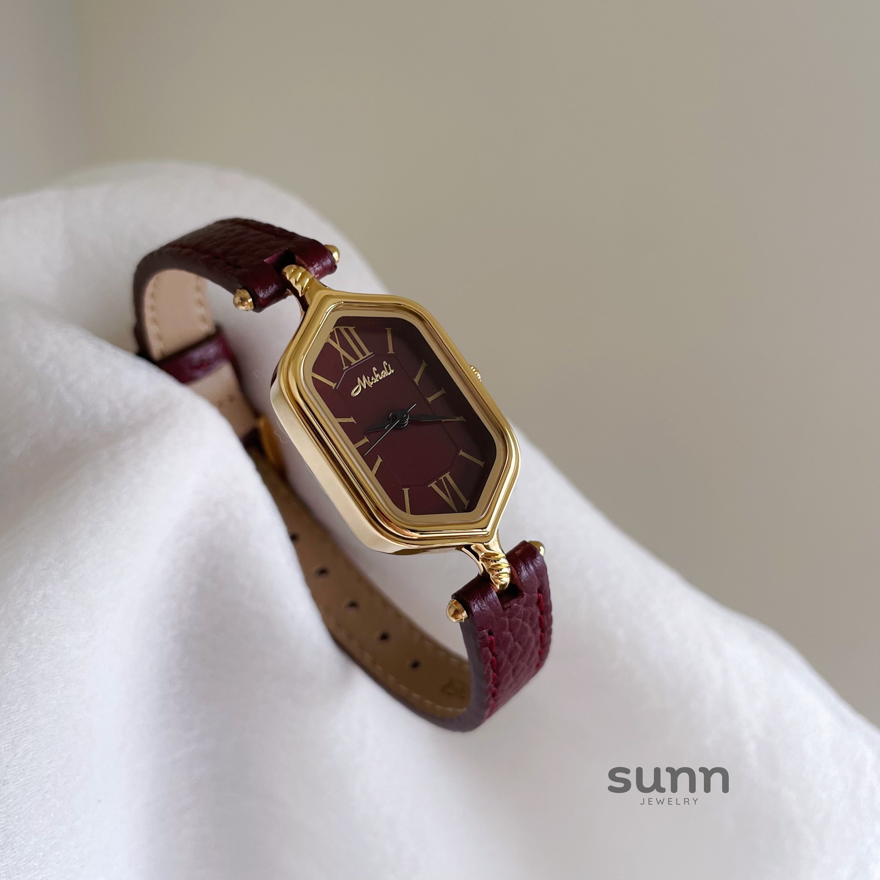 Chidera Vintage Leather Watch [M78M6IRS]